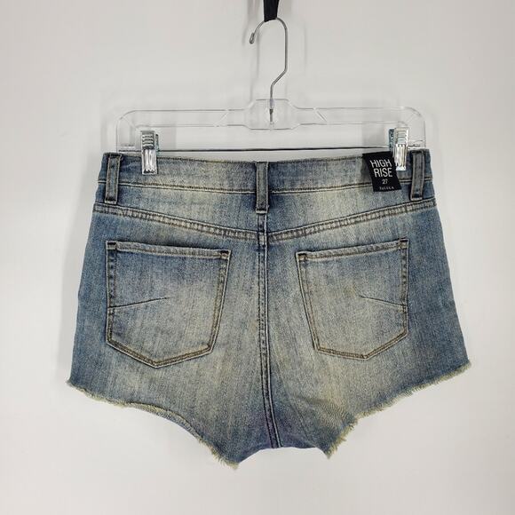 Aritzia Talula Vintage Wash Raw Hem High Rise Shorts 27 - Picture 5 of 9